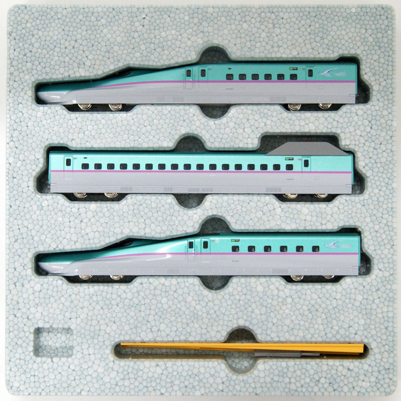 Kato 10-1663 JR Series E5 Shinkansen 'Hayabusa' 3 Cars Set (N scale)