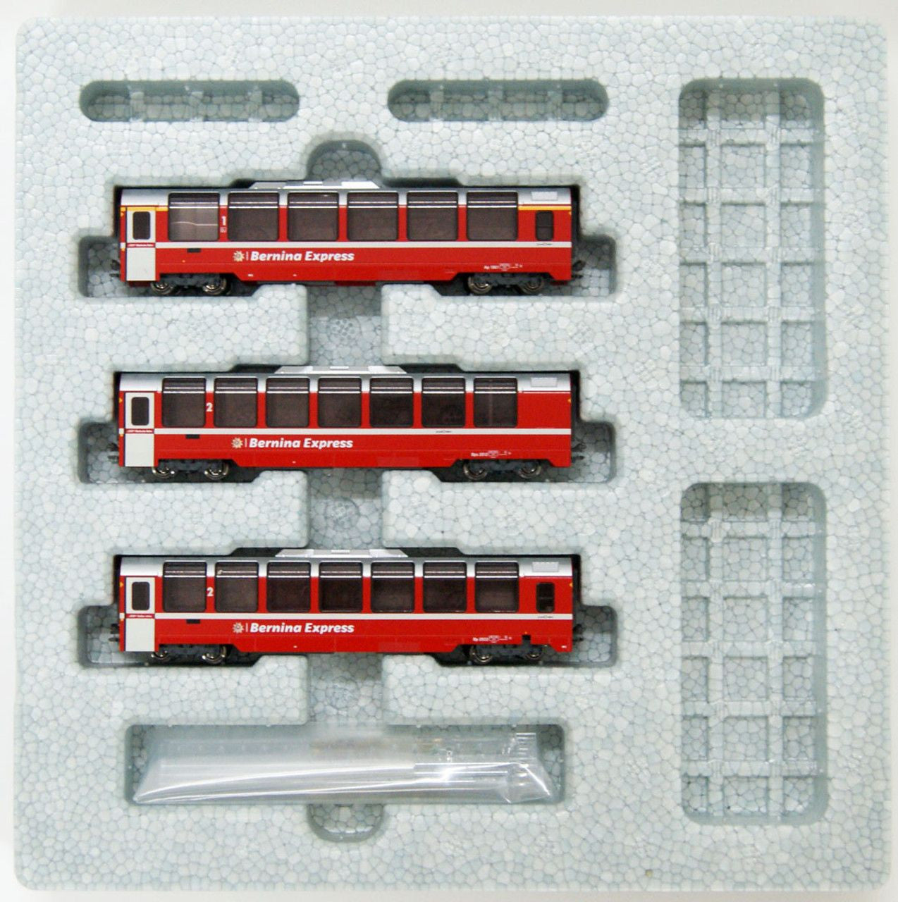 Kato 10-1655 (7074055)  Schweizer Rhätische Bahn <Bernina Express (Neues Logo)> 3er-Set (Spur N)