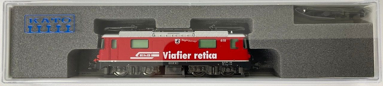 Kato 3102-3 Alpine Lokomotive Ge 4/4 II mit dem RhB-Logo